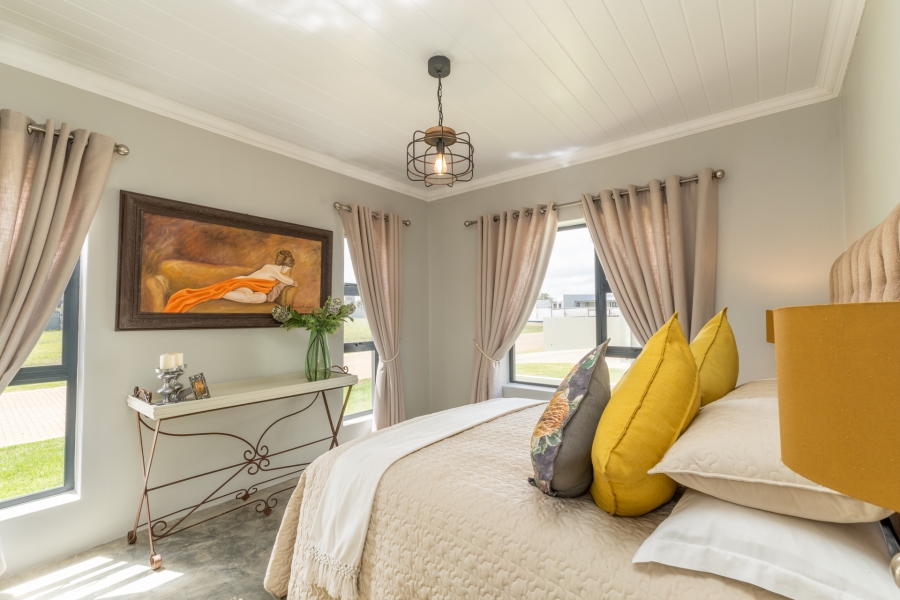 3 Bedroom Property for Sale in Le Grand Golf Estate Western Cape